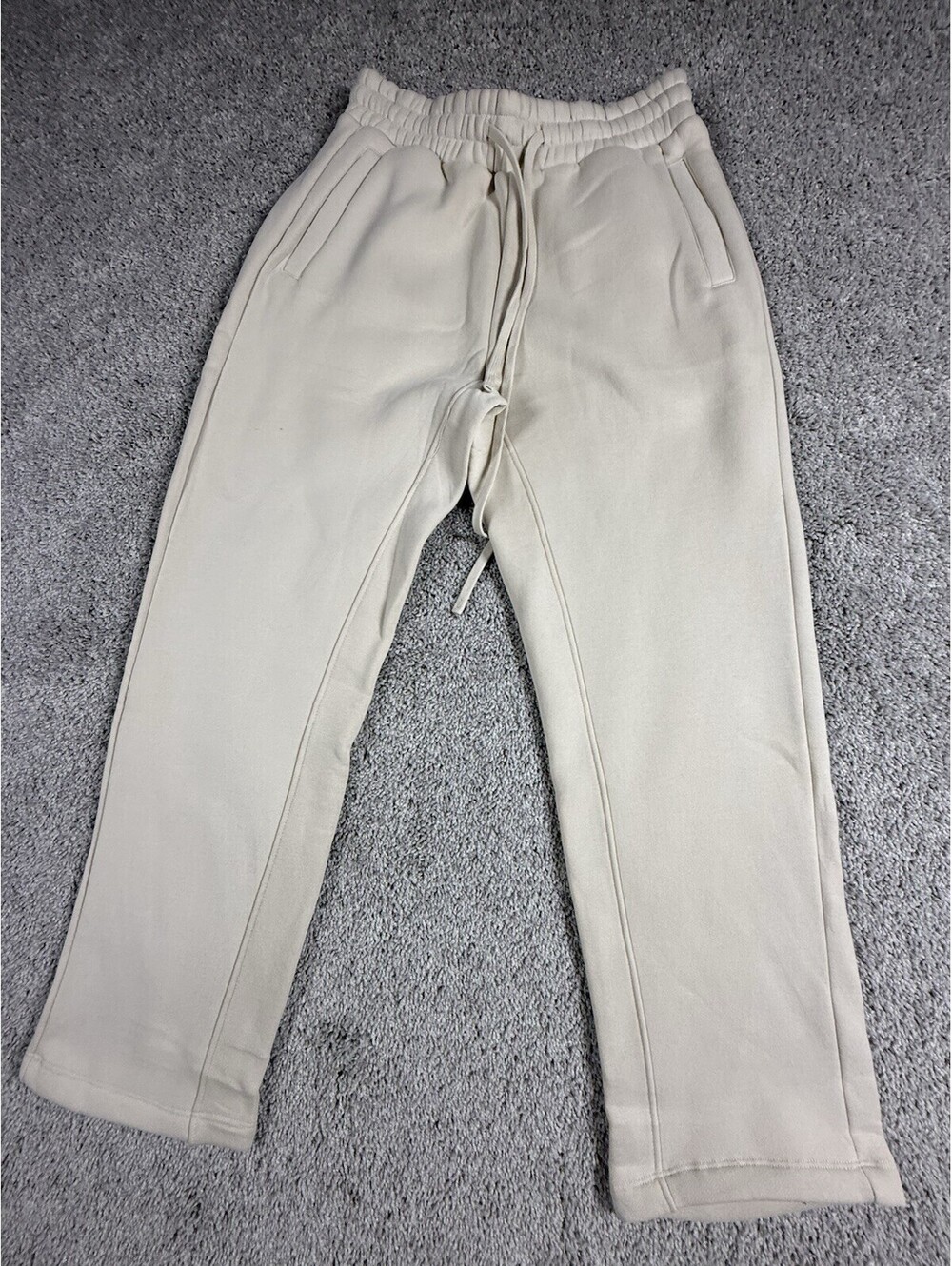 NWOT Juniors Size L Urban Wear Sweatpants Premium Quality Beige Pockets